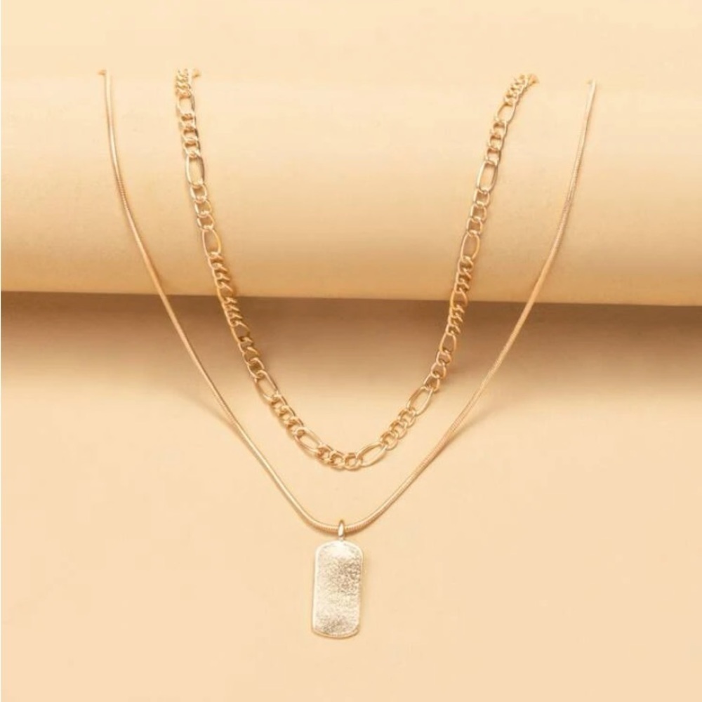 New charm layered necklace - Picture 2 of 4